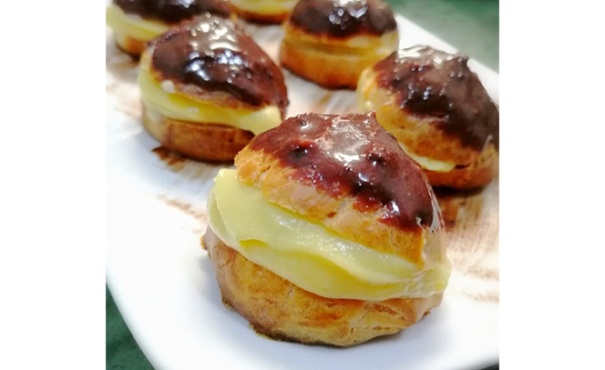 Pastry Cream Puffs | Soha in the Kitchen