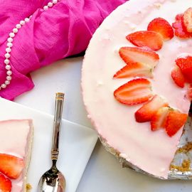 No-Bake White Chocolate and Strawberry Mousse Cake | Soha in the Kitchen